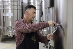 Champagne FALLET Jean-Luc et Alexandra - Prélévement